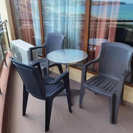 свети зосим Apartament *